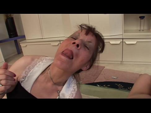 ❤️ Twee oma's en een opa hebben een triootje Russian porno at us nl.befuck-net.ru ❤