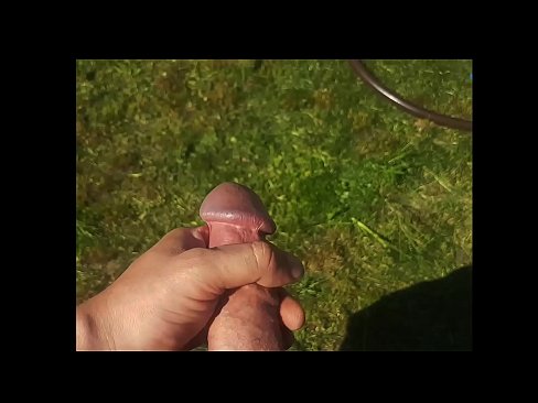❤️ Hete hottie laat zich in haar roze kutje neuken en spuitend klaarkomen in een zomerse tuin Russian porno at us nl.befuck-net.ru ❤
