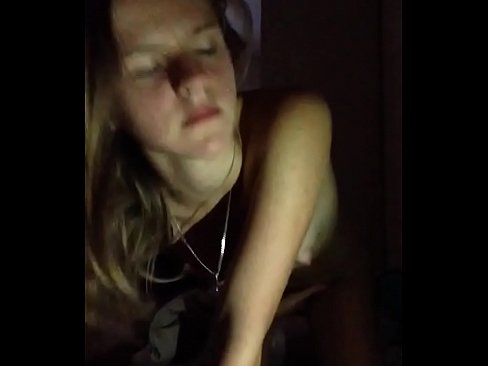 ❤️ Een meisje masturbeert en komt klaar Russian porno at us nl.befuck-net.ru ❤